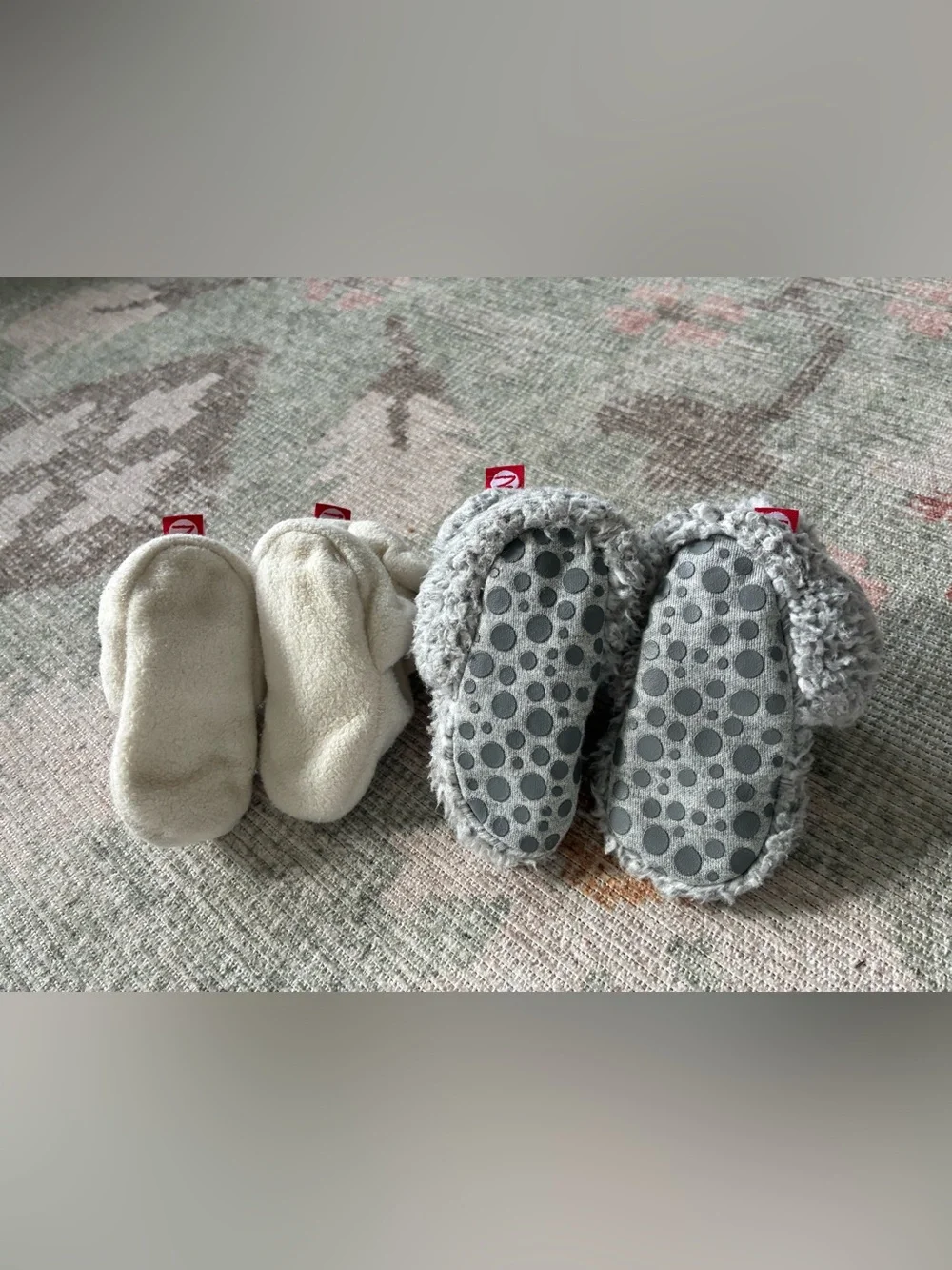 Zutano set of 3-6 month infant booties, cream cozy fleece and gray furry gripper